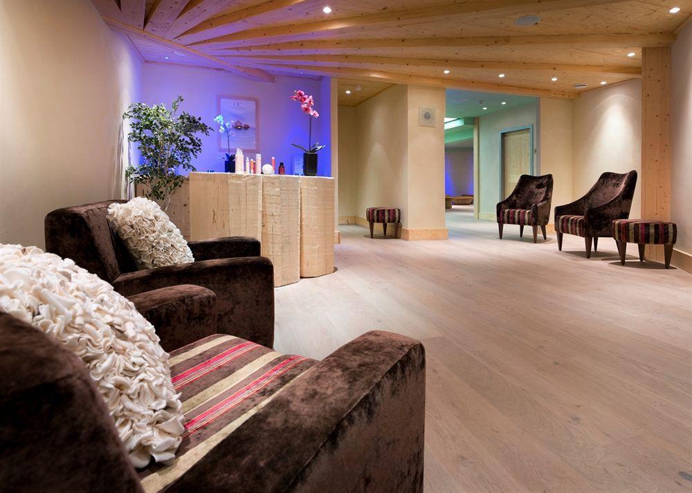 Cgh Residences & Spas Le Cristal De L'Alpe Alpe d'Huez Bagian luar foto