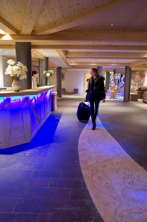 Cgh Residences & Spas Le Cristal De L'Alpe Alpe d'Huez Bagian luar foto