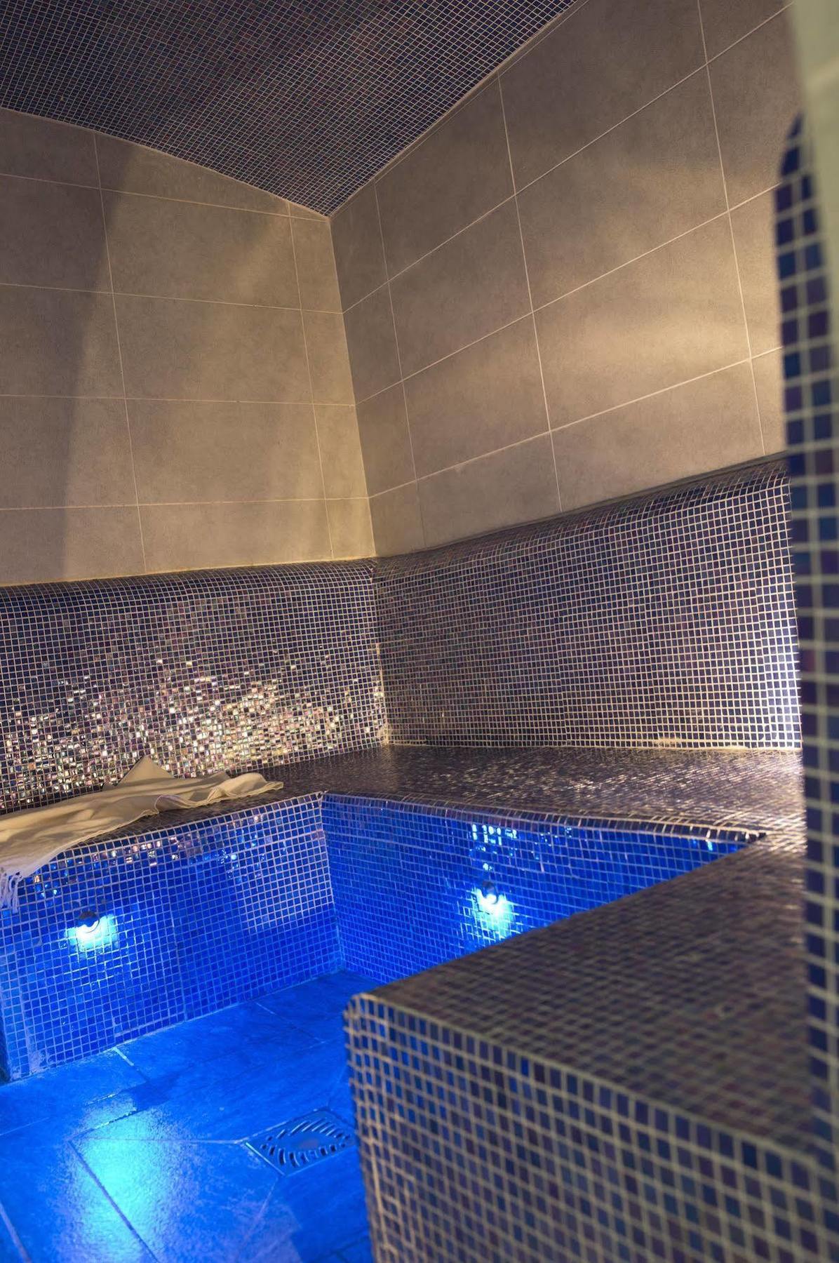 Cgh Residences & Spas Le Cristal De L'Alpe Alpe d'Huez Bagian luar foto