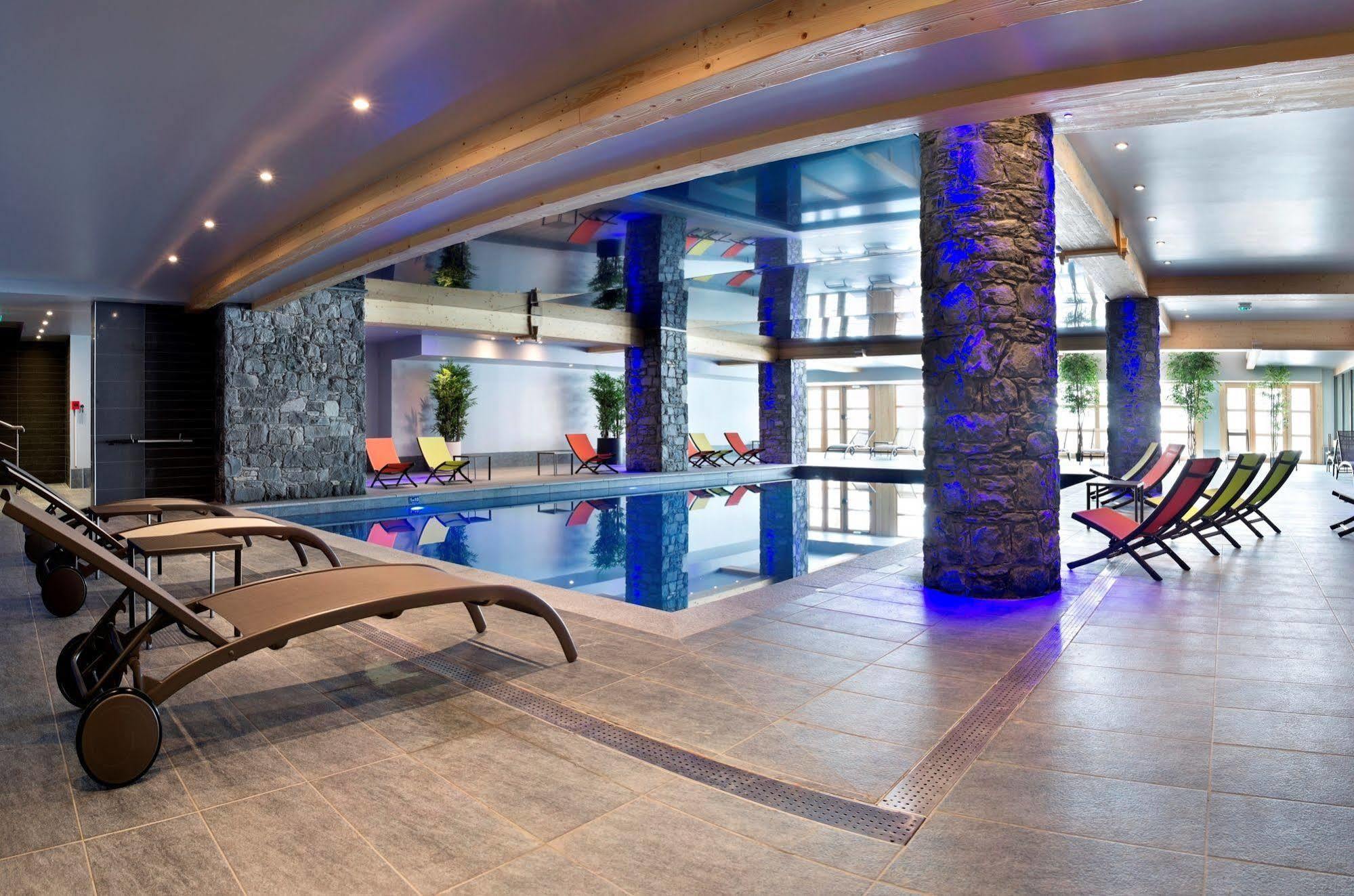 Cgh Residences & Spas Le Cristal De L'Alpe Alpe d'Huez Bagian luar foto